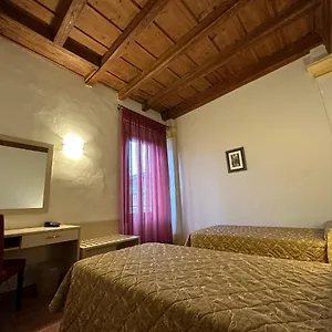 Domus San Bernardino Bed & Breakfast