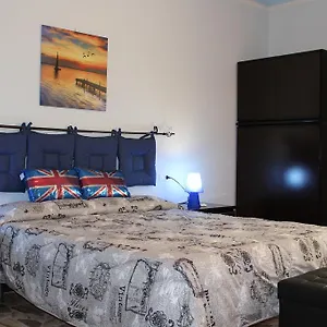 alghero-4u-self-catering.hotelsalgherosardinia.com/